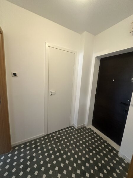 13 Septembrie, apartament 3 camere, mobilat complet, etaj 5, 2 balcoane.